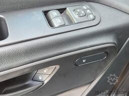 MERCEDES-BENZ Sprinter 420 Elektro bis zu 19 Schlafsessel