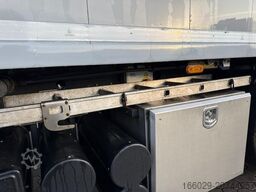 KNAPEN K200 Schubboden 61m³ mit Zellenradschleuse Agrar