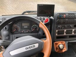IVECO M752 3-4 Pferde kl. Wohnung.