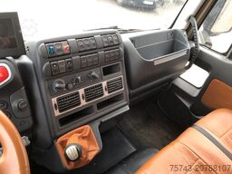 IVECO M752 3-4 Pferde kl. Wohnung.