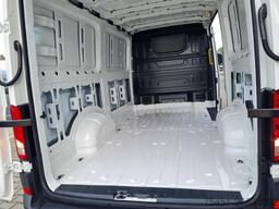 VW Crafter 35 Kasten L2H1 AG AHK ERGO KLIMA LED PDC TEMPOMAT
