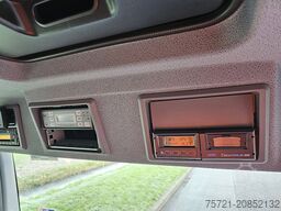 MERCEDES-BENZ ATEGO 1524 CARRIER SYBERIA LIFT