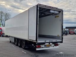 SCHMITZ CARGOBULL SCB*S3B - Frigo Carrier Vector 1950 - Hooks/Roh...