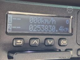 MAN TGX 33.510 6x4 - Facelift - Low km 252Tkm - Nav...