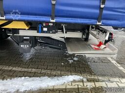 Krone Profi Liner SDP 27 eLB50-CS mit Ladebordwand