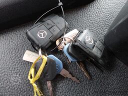 Mercedes-Benz Antos 1924L Huif + Klep Dhollandia 2000 KG Euro 6