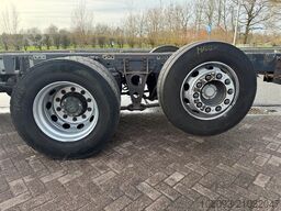 DAF CF 440 6 x 2 Naloopas - stuuras