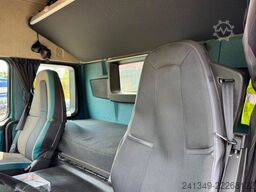 VOLVO FMX-500 6x2