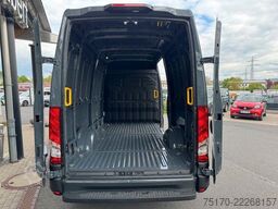 Iveco Daily 35S18 HA8 *R3.520mm*Automatik*Kamera*ACC*