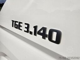 MAN TGE 3.140 Bakwagen laadklep !