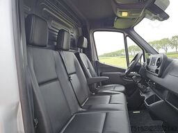 MERCEDES-BENZ SPRINTER 311 L1H1 2xZijdeur Mbux!
