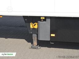 SCHMITZ CARGOBULL SKO FP 60 ThermoKing SLXi 300