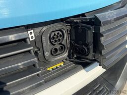 IVECO 35S14E V LED / AHK-3,5T / ACC