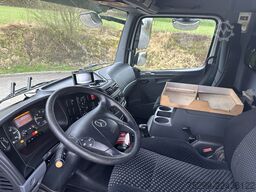 Mercedes-Benz Atego 1022 4x2 Kühlkoffer mit HB