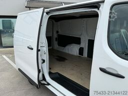 Opel VIVARO 2.0 120