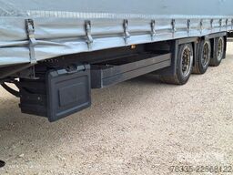 Schmitz Cargobull Curtainsider Mega