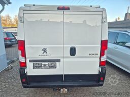 MERCEDES-BENZ Sprinter 314 Kasten L2/H2*3 Sitzer*Klima*Regale*