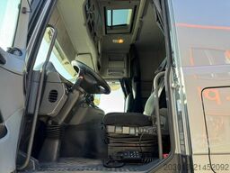 MERCEDES-BENZ Actros 2660 6x4 Holztransport mit Kran Penz 10Z8