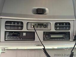 MERCEDES-BENZ Actros 2660 6x4 Holztransport mit Kran Penz 10Z8