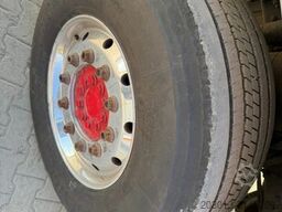 MERCEDES-BENZ Actros 2660 6x4 Holztransport mit Kran Penz 10Z8