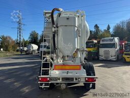 SPITZER Cementsilo 37m3 mit Lenkachse