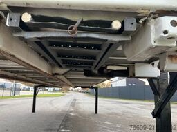 KRONE Wechselbrücke Koffer