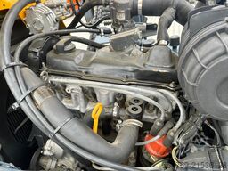 Combilift C2500 / Compact / Wide positioner