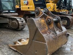 CATERPILLAR 323 F