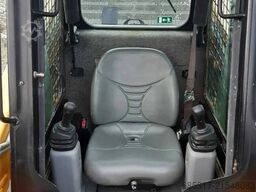 Gehl RT 165