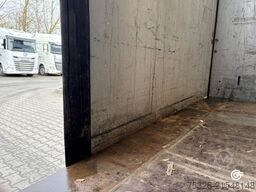 KÖGEL Curtainsider Mega S24-1