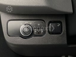 MERCEDES-BENZ Sprinter 316 Aut.*Ladebordwand* AHK 3,5t+Navi 31