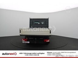 MERCEDES-BENZ Sprinter 319 DoKa Aut. *3,0 V6* 7-SITZE+AHK 2,8t