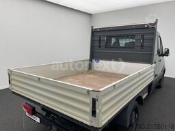 MERCEDES-BENZ Sprinter 319 DoKa Aut. *3,0 V6* 7-SITZE+AHK 2,8t