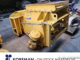 Jöst Vibrating chute 1500-800