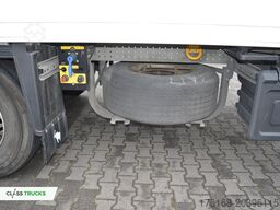 SCHMITZ CARGOBULL SKO FP 45 ThermoKing SLXi 300