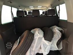VW T6 Caravelle  T6.1 Caravelle Trendline LR