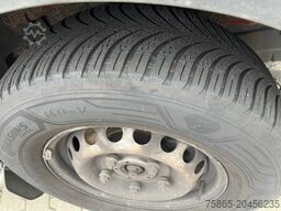 Ford Transit  2.0 TDCI Trend / Clutch Broken / 172 d...