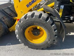 Komatsu WA100M-8E0