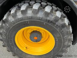 Komatsu WA100M-8E0