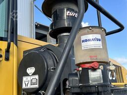 Komatsu WA500-8E0
