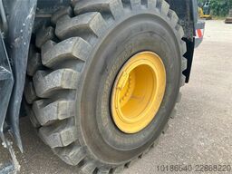 Komatsu WA470-8
