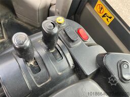 Komatsu WA470-8