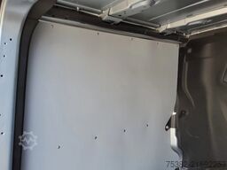 Renault Trafic 150.30 L2H1 - VRF-98-N - DUBBELE CABINE ...