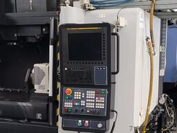 DOOSAN DNM 5700