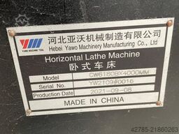 YAW MACHINE TOOL CW800B x 4000
