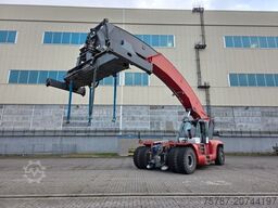 LIEBHERR LRS V645 Reachstacker/ Containerlader