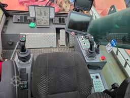 LIEBHERR LRS V645 Reachstacker/ Containerlader