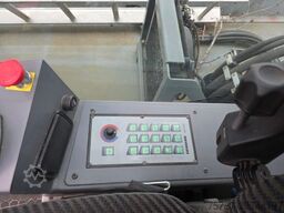 LIEBHERR LRS V645 Reachstacker/ Containerlader