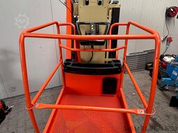 JLG Toucan 8E