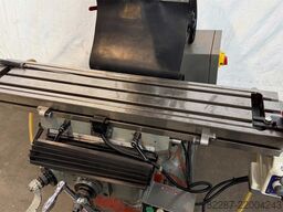 XYZ 1500 Turret Milling Machine